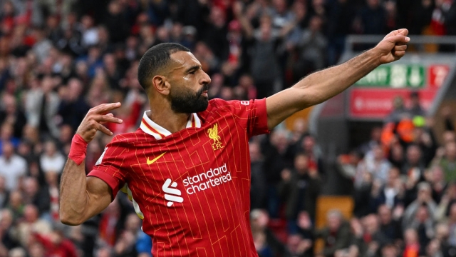 3 عمالقة بالدوري السعودي يتصارعون لضم مع محمد صلاح.. والقرار بيد ليفربول