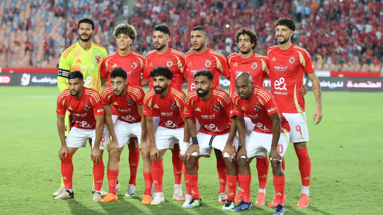 الأهلي يشكل لجنة خاصة لمباراة العين الإمارتي ويطلب حضورًا جماهيريًا كاملًا
