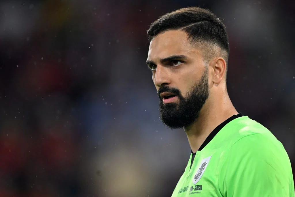 ليفربول يحرز أول تعاقد مع جيورجي مامارداشفيلي بـ 35 مليون يورو