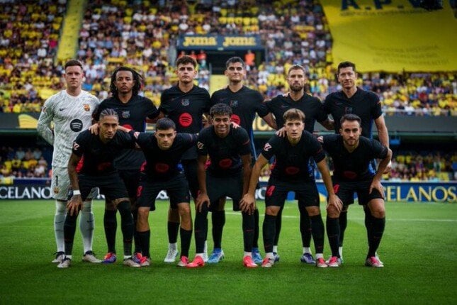 برشلونة يكتسح فياريال بخماسية ويتصدر الدوري الإسباني .. شاهد الأهداف