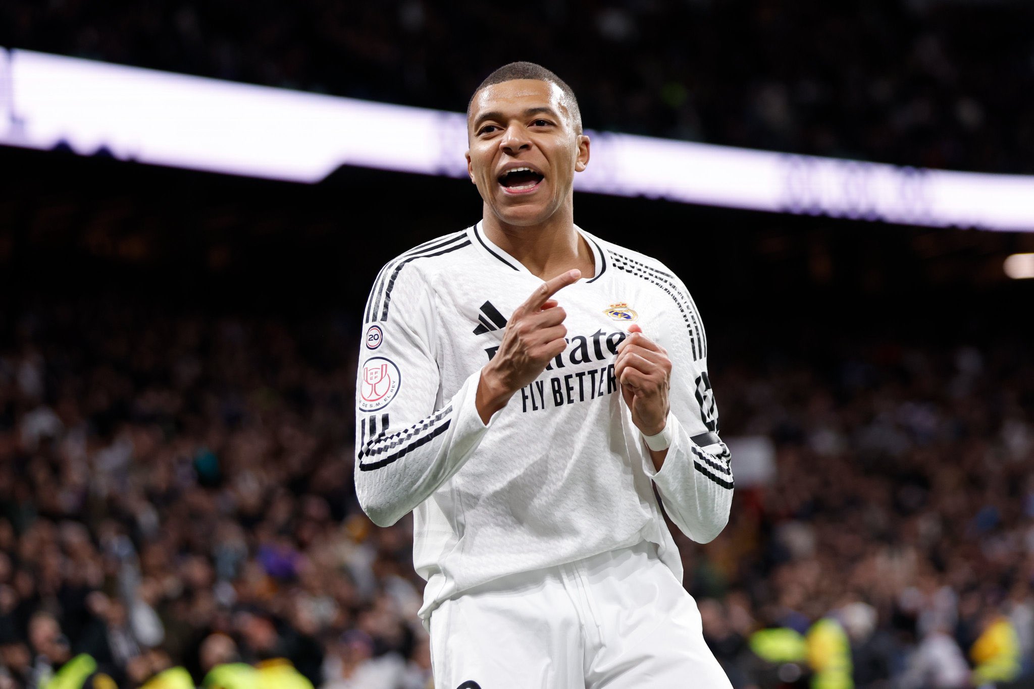 ريال مدريد يفاجئ كيليان مبابي بهذا القرار المثير