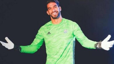 سيف زاهر: شريف إكرامي طلع أحمد بلال «على المسرح»