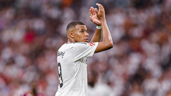 «مبابي» يقود ريال مدريد ضد ريال بيتيس في الدوري الإسباني.. اعرف التشكيل