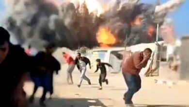 18 شهيدا في قصف الاحتلال الإسرائيلي خيام النازحين في غزة