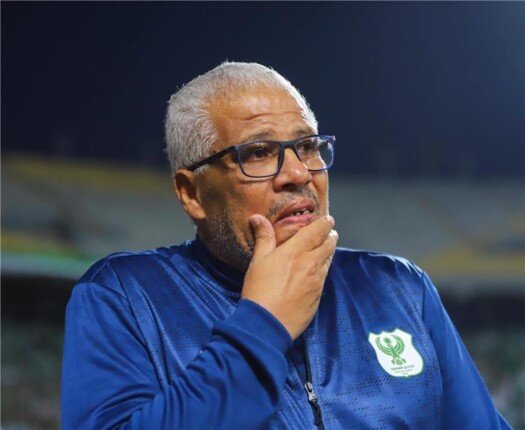اتحاد الكرة ينعي ميمى عبد الرازق مدرب المصري السابق