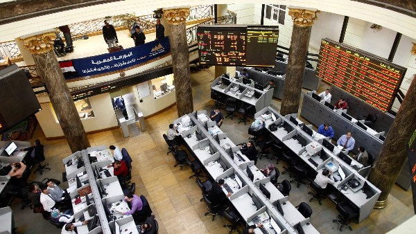 استمرار ارتفاع البورصة وسط مرحلة إعادة هيكلة في السوق