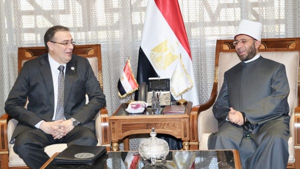 التنظيم والإدارة يسلم "الأوقاف" نتيجة مسابقة إمام وخطيب ومدرس