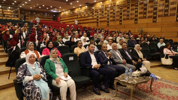 المدارس الحقلية تدعم الفلاح وتمكنه من تحسين إنتاجيته وزيادة دخله