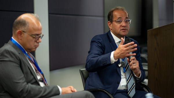 النظرة المستقبلية للاقتصاد المصري تتحسن ومطمئنة جدا