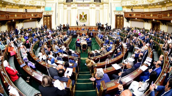 النواب يناقش تعديل قانون المهن الطبية .. ما أهدافه