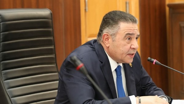 انتشار سيارات الإسعاف بطرق البحر الأحمر لحين عودة الاتصالات بعد حريق سنترال رمسيس