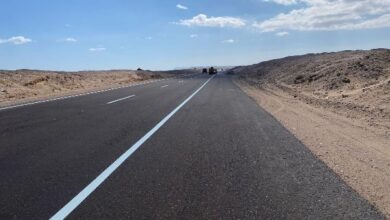 بدء تنفيذ مشروع تطوير طريق رأس غارب –الزعفرانة لدعم حركة النقل والسياحة