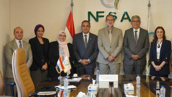 برامج تعليمية وتدريبية لرفع كفاءة الكوادر العاملة في مجال سلامة الغذاء