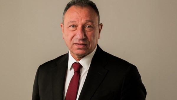 بسبب الخطيب| عضو مجلس إدارة الزمالك يعلن خبرا مثيرا عن نجوم بالأهلي