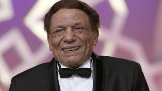 بهجة وقيمة وفخر.. خالد جلال يعلق على ظهور الزعيم عادل إمام بزفاف حفيده