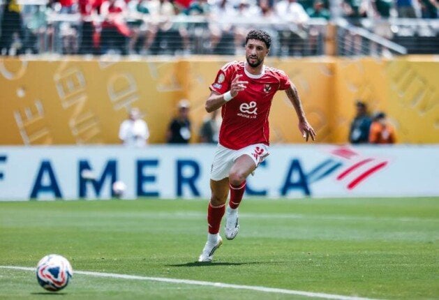 «بين دولارات أمريكا وأموال الخليج».. العروض تنهال على وسام أبو علي