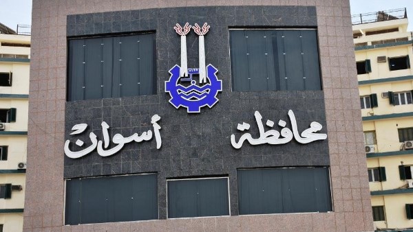 عاصفة ترابية تضرب أسوان وتوقف مؤقت للملاحة النهرية وبحيرة ناصر