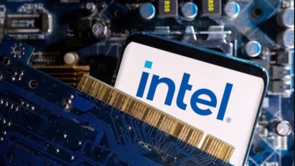 عاصفة تسريحات تجتاح وادي السيليكون.. إنتل تمهد لأكبر تقليص بتاريخها