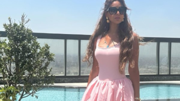 على البحر .. مي سليم تستعرض رشاقتها