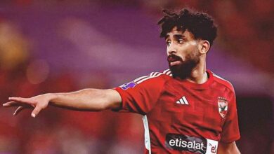 فئة أولى.. الأهلي يُجدد ويُعدل عقد مروان عطية