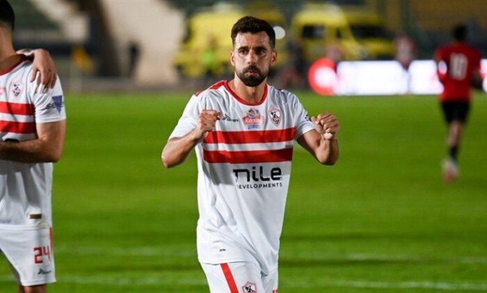لاعبو الزمالك يحتفلون بعيد ميلاد عبد الله السعيد