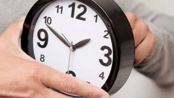 مواعيد جديدة لعمل بعض فروع البنوك