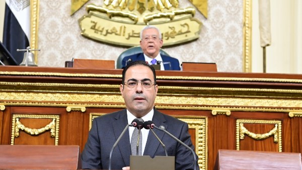 هل سيعاد تقييم عمل الوزارة بعد تعديل القانون؟