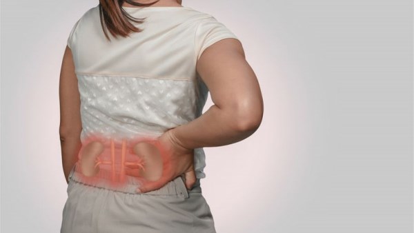 هل هناك علاقة بين نشاط الغدة وارتفاع أنزيمات الكبد؟