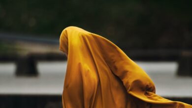 هل يجوز للمرضع أن تجمع بين الصلوات؟.. الإفتاء تجيب