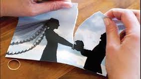 هل يحق للزوج بعد الطلاق رؤية ابنه بعد عدم إنفاقه عليه؟.. أمين الفتوى يوضح