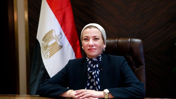 وزيرة البيئة تتوجه إلى نيروبى للمشاركة في مؤتمر الوزاري الإفريقي